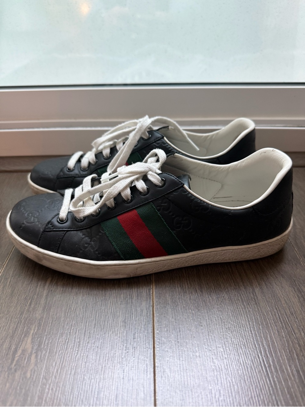Gucci Black Leather Sneakers with Green and Red Web Stripe
